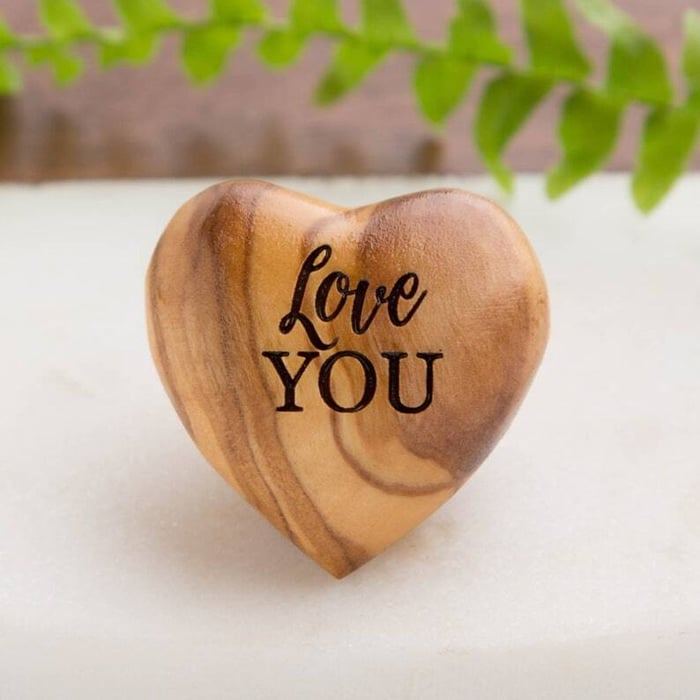 💖Pocket Hug Wooden Heart Token
