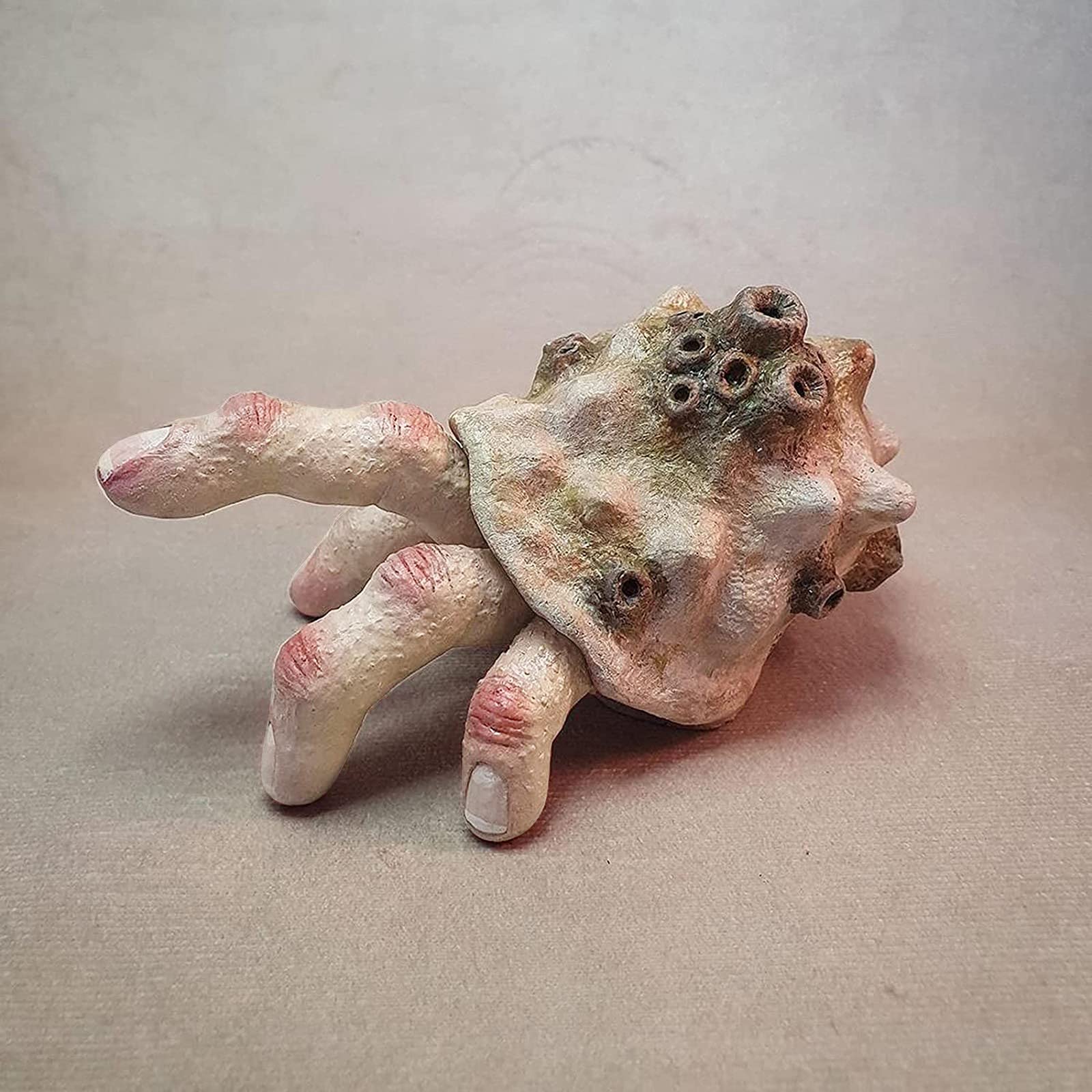 💀Unleash the Terror🖐️Finger Parasite Crab Resin Sculpture