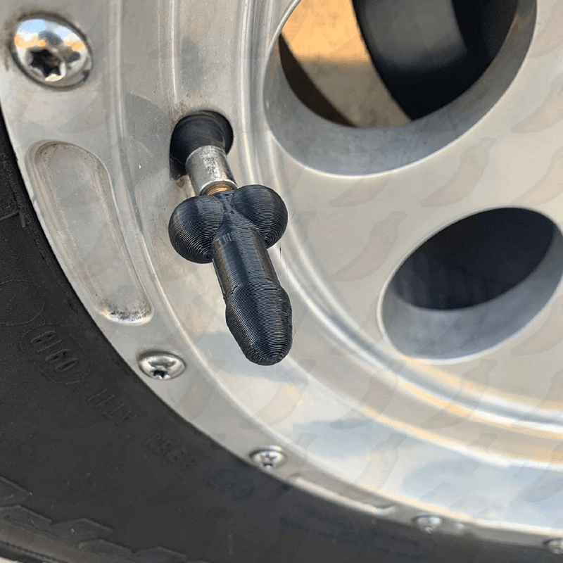 ROOSTER SHAPED VALVE STEM CAP 🐓🧢 - TIRECOCKZ PRANK (4 PACK!)