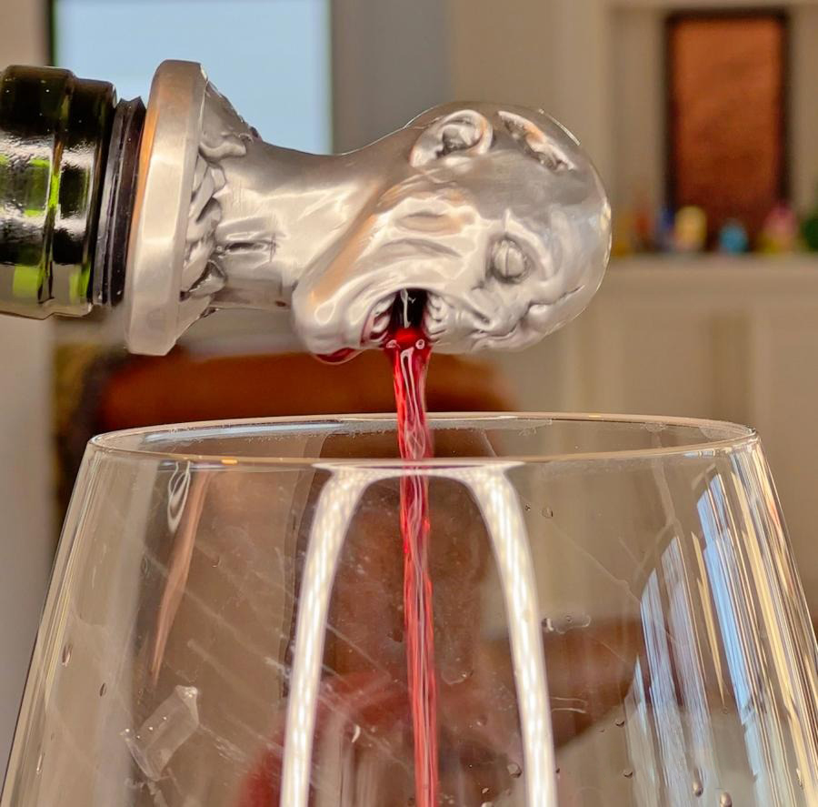 ZOMBIE HEAD WINE POURER