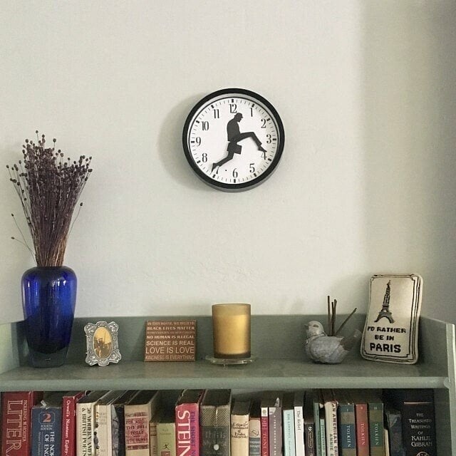 😂Silly Walk Wall Clock