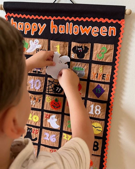 Halloween Countdown Advent Calendar Wall Hanging Fabric Décor by My Growing Season for Kids and Family Activity