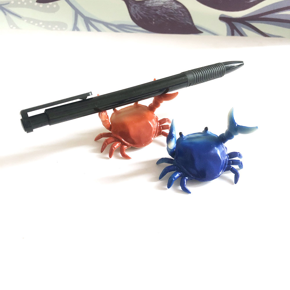 Stationery Crustaceans - Weight Lifting Small Crab Pen & Glasses Holder