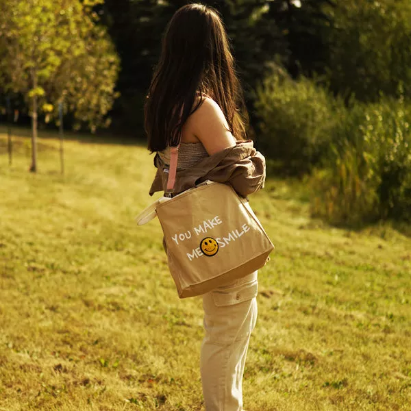 ☺️Made Me Smile Bag