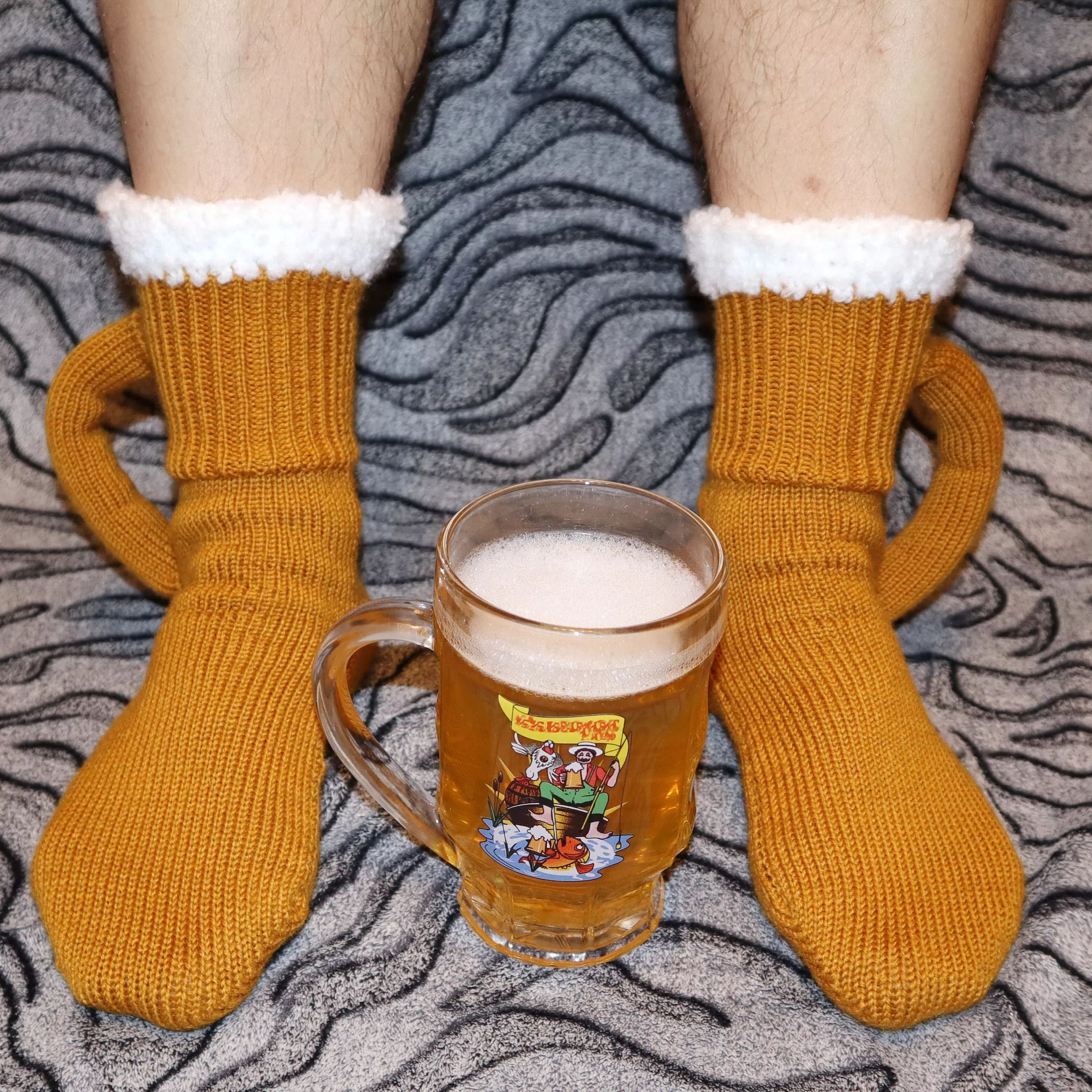 🎁Warm Gift-🤣Funny Knitted Beer Socks🍺