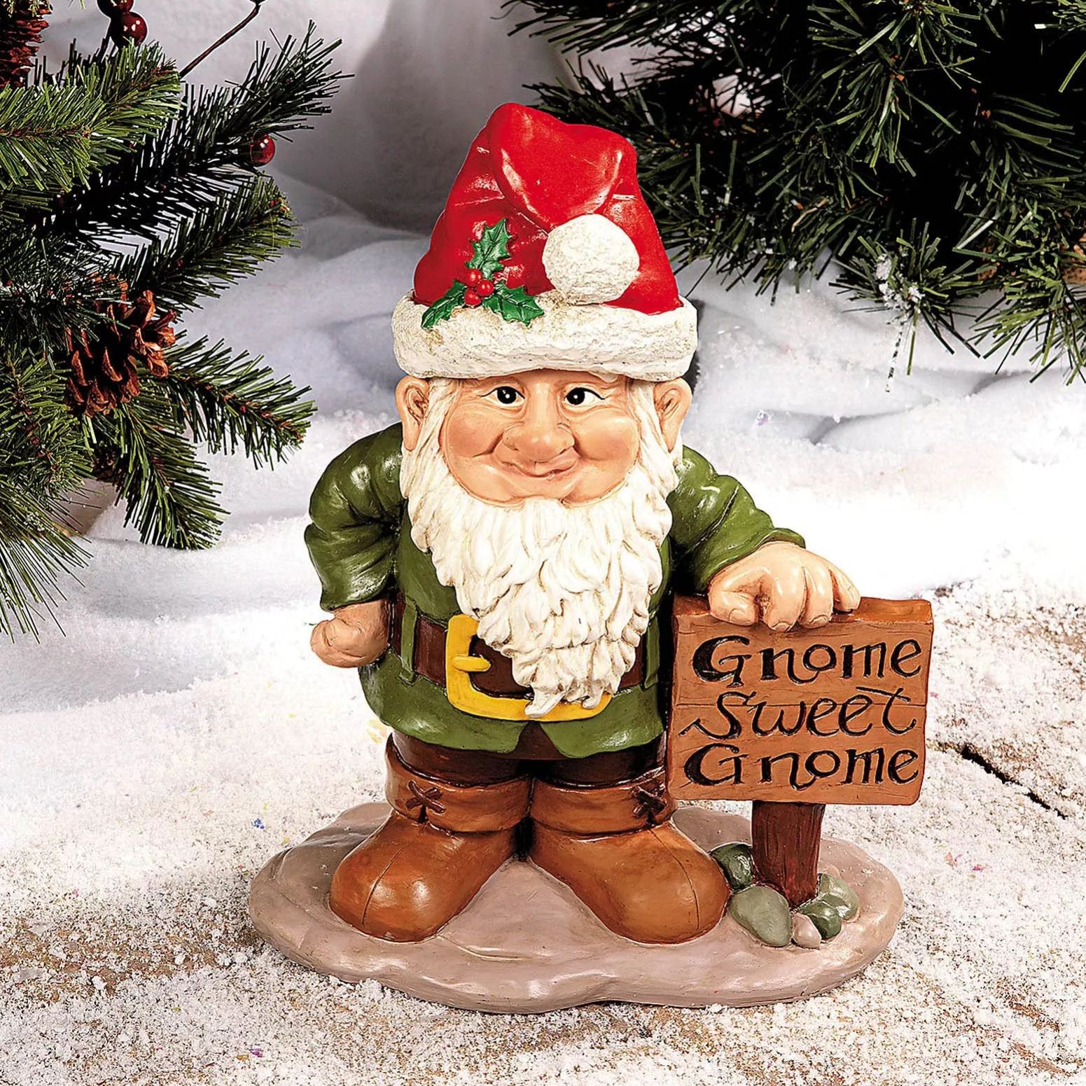 Gnome Greeter with 4 Seasonal Hats and Sign