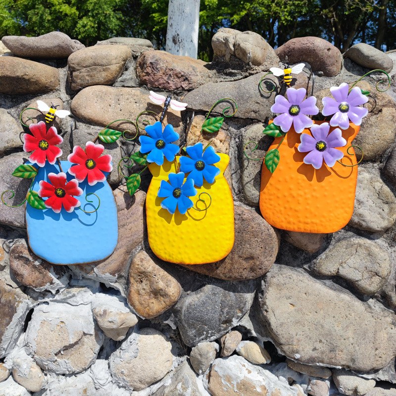 💐Hand-painted iron vase wall hanging