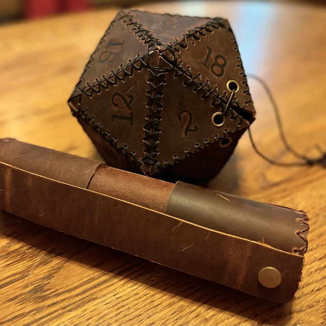 🎄Christmas Sale - Leather D20 Dice Bag