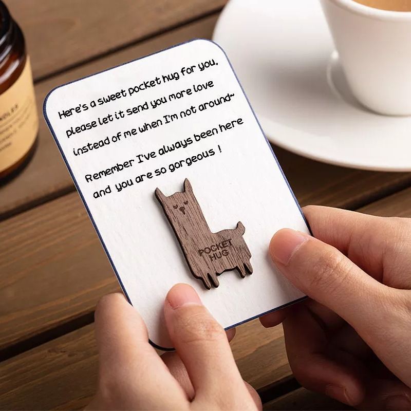 💖Precious Gifts🎁Personalized Wooden Pocket Animal Hug