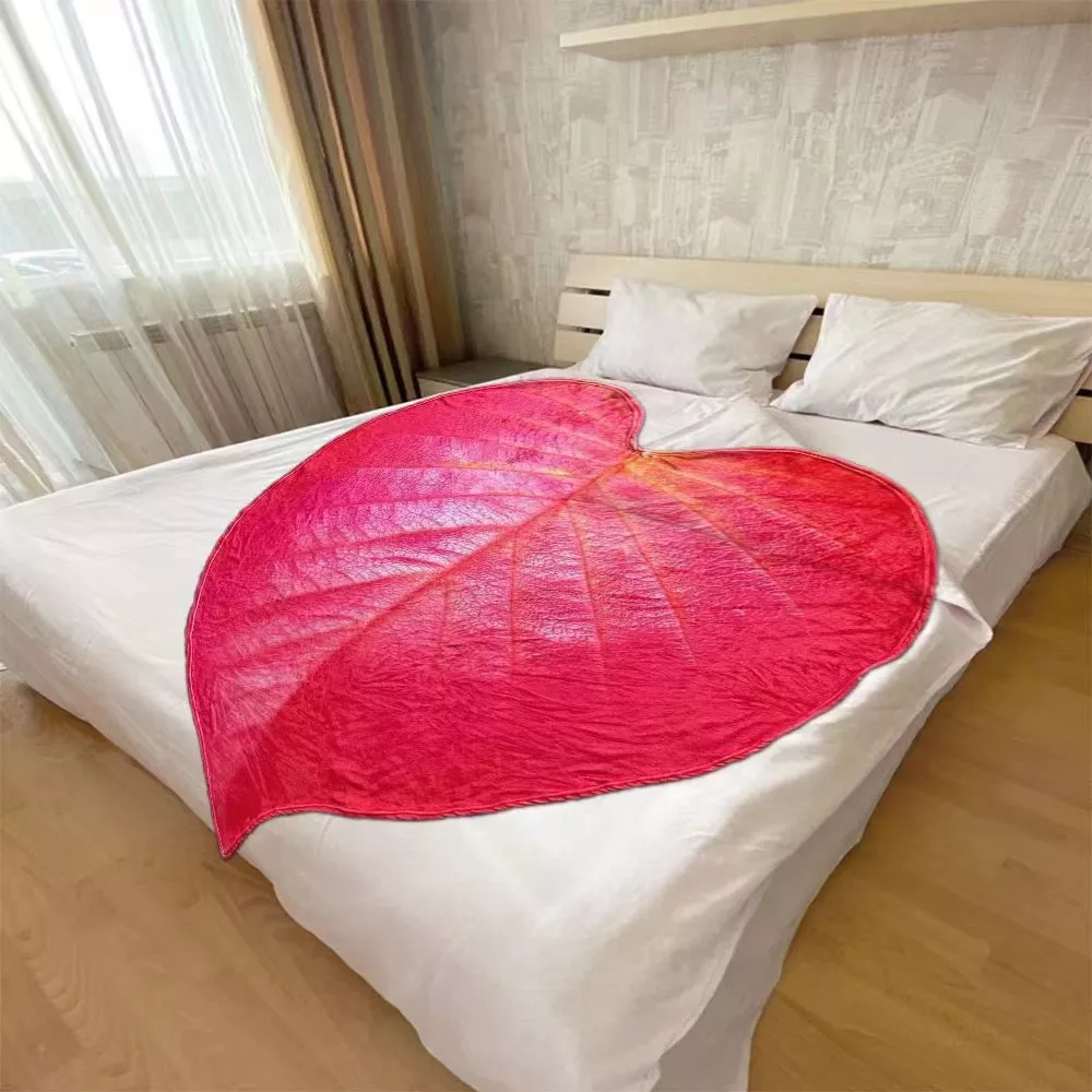 🌿Double Layered Fleece Giant Leaf Blanket