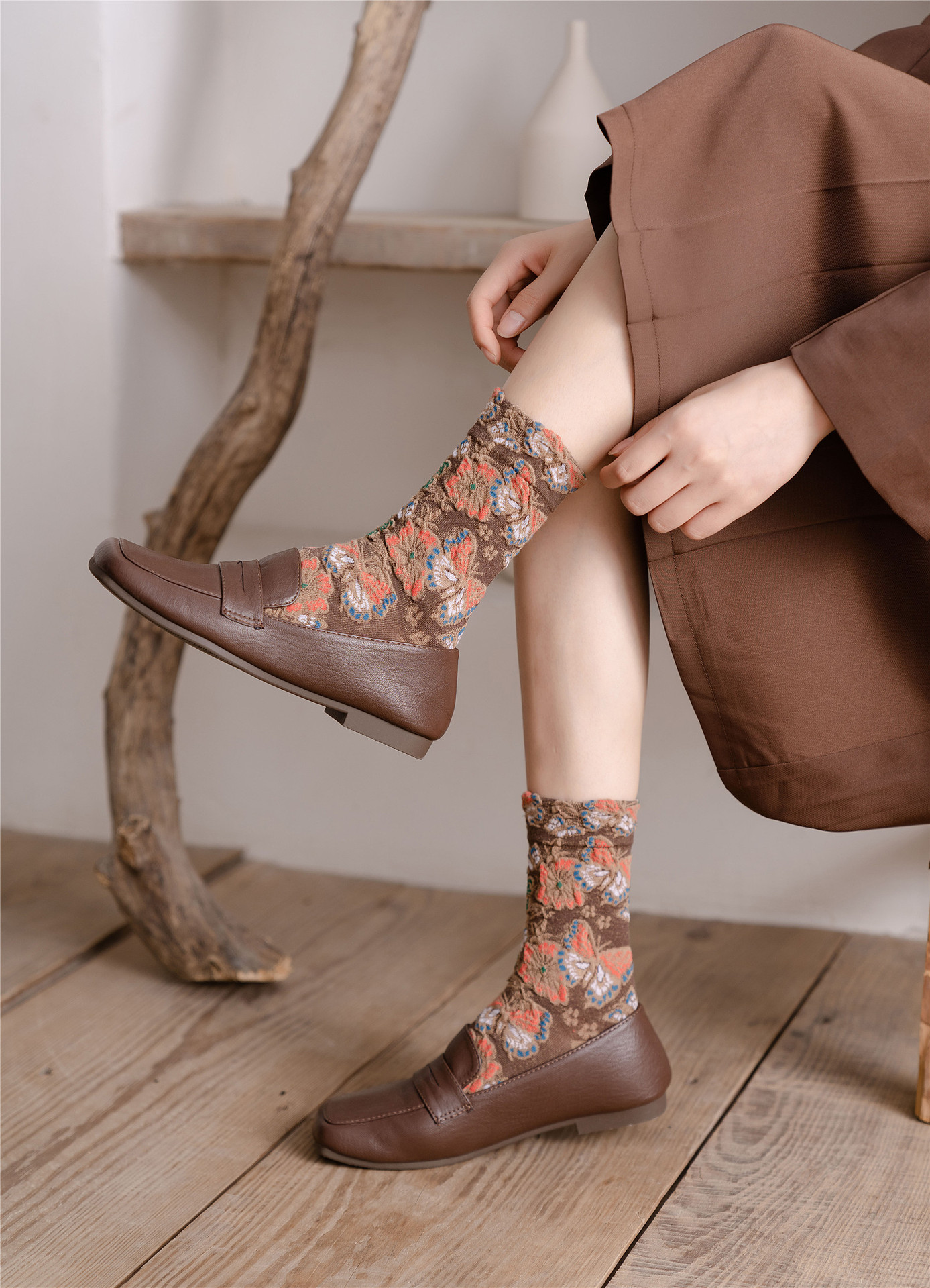 🎉Hot Sale 45% OFF🦋Vintage Butterfly Embossed Women Socks