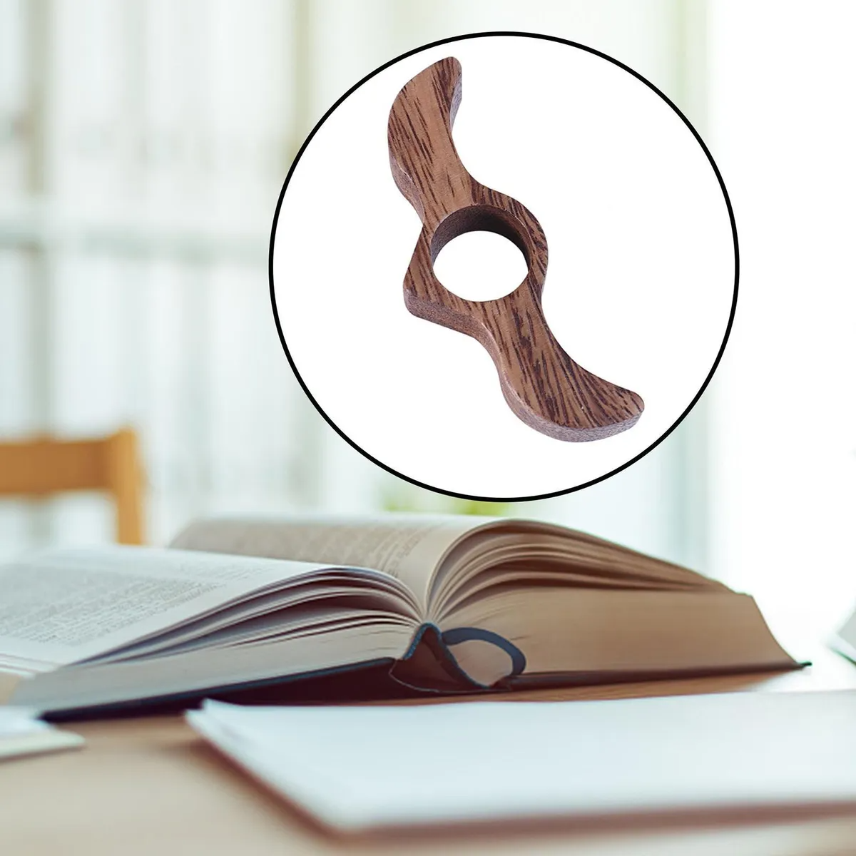 📖Thumb book page holder📖