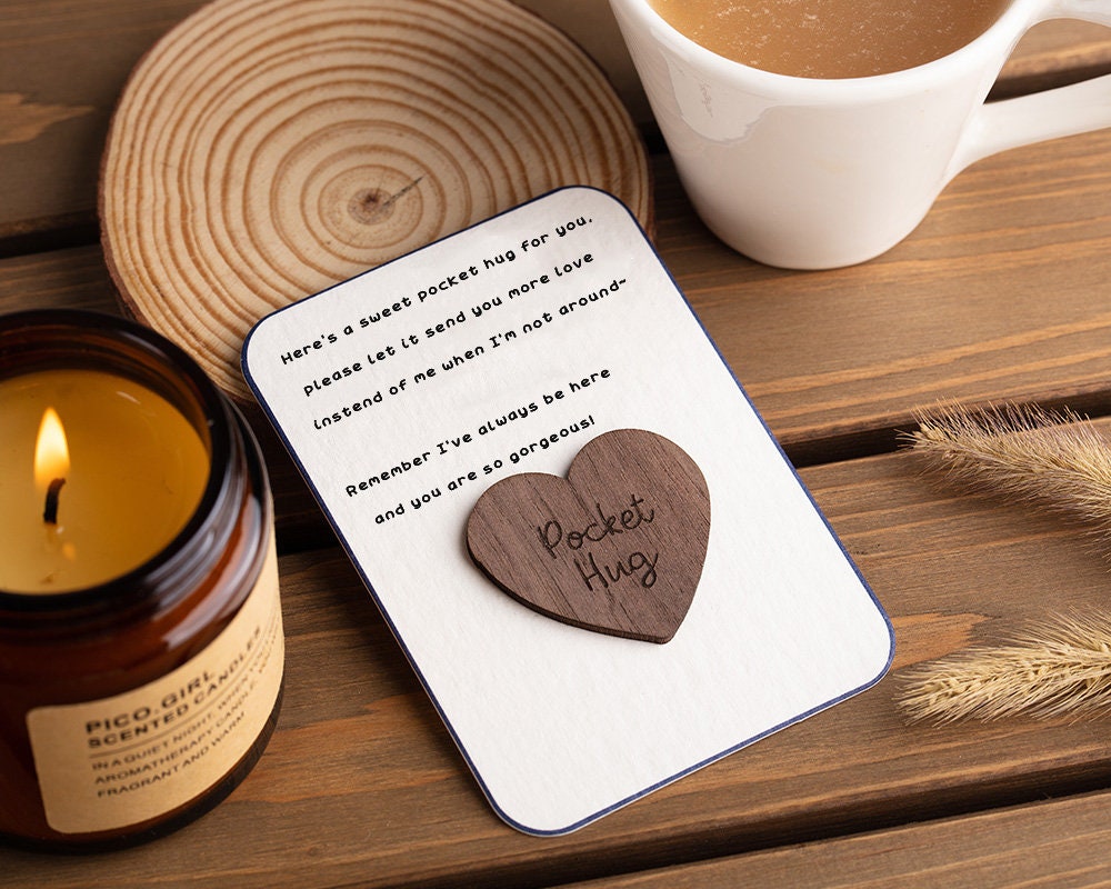 💖Precious Gifts🎁Personalized Wooden Pocket Animal Hug