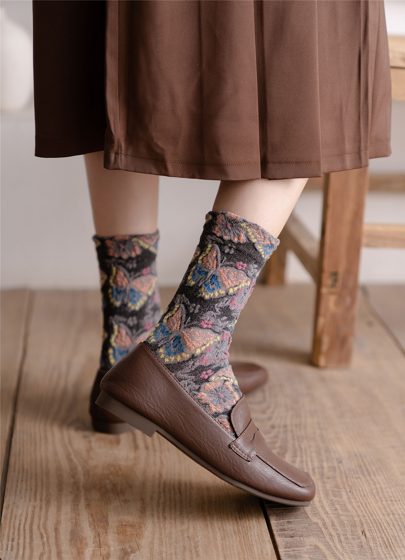 🎉Hot Sale 45% OFF🦋Vintage Butterfly Embossed Women Socks
