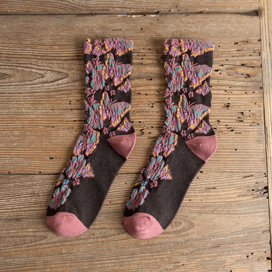 🎉Hot Sale 45% OFF🦋Vintage Butterfly Embossed Women Socks