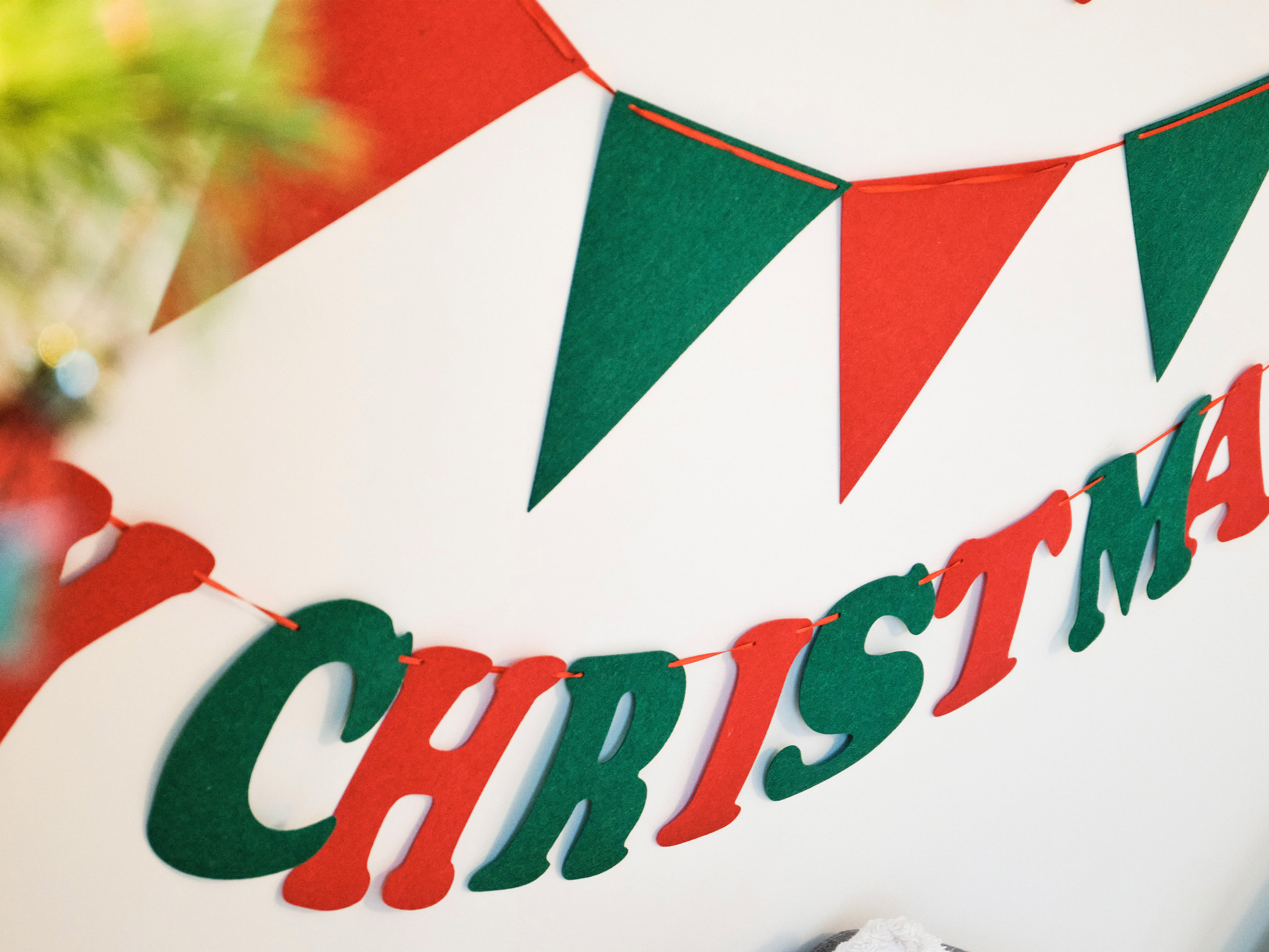 🎄Hot Sale 50% Off🎄 High-Quality Felt Christmas Wall Decoration Flags