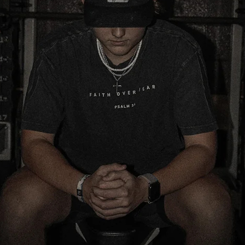Faith Over Fear Psalm 34 Print Washed T-shirt
