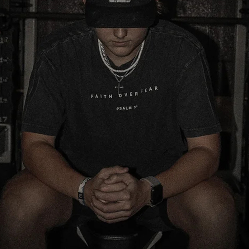 Faith Over Fear Psalm 34 Print Washed T-shirt