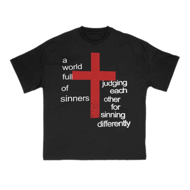 Unisex A World Full Of Sinners Judging Each Other For Sinning Differently Print T-shirt - Black - US16-18(2XL) - image 1