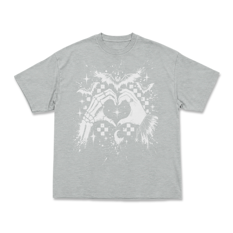 Gothic Skeleton Hand Heart Round Neck Graphic Print T-Shirt - Grey - US16-18(2XL) - image 2