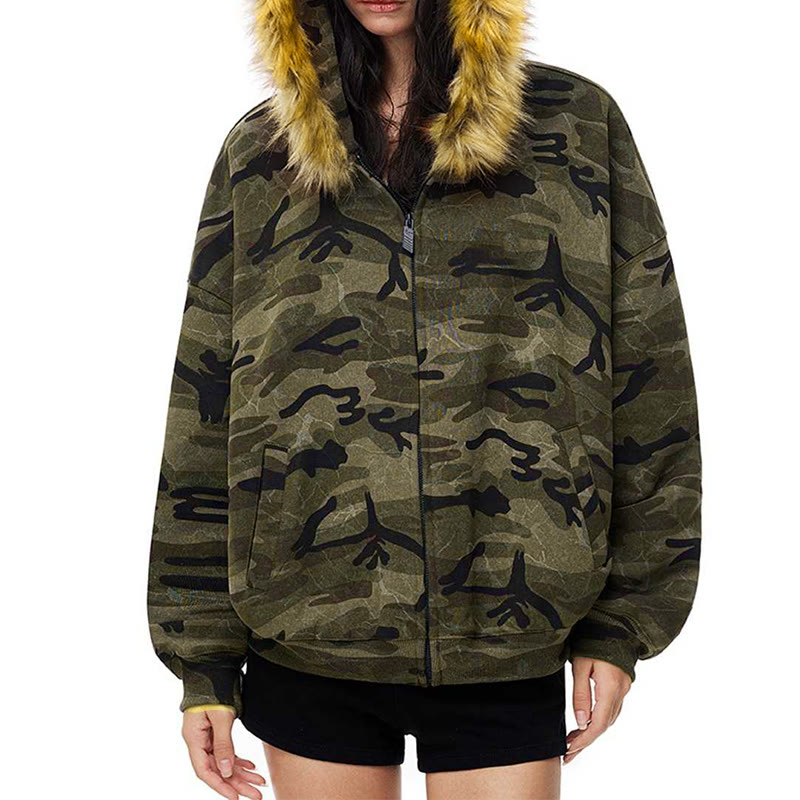 Camouflage Print And Faux Fur Collar Loose-fit Hoodie - image 3