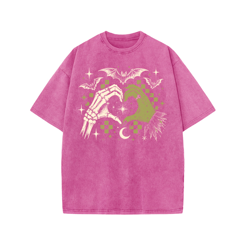 Gothic Heart Hands Graphic Print Acid Washed T-Shirt - Pink - US20-22(3XL) - image 9