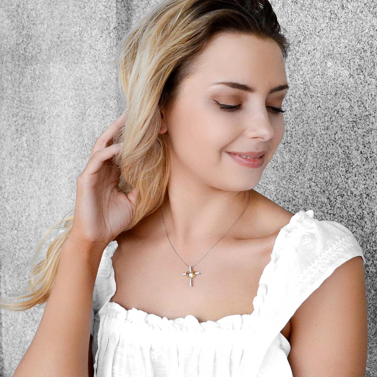 Mother's Day Gift To My Soulmate - Dancing Crystal Heart Cross Necklace Gift Set-Engravingift
