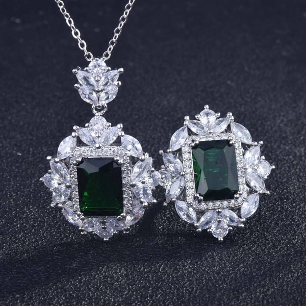 Christmas Gift Luxury gemstone necklace ring