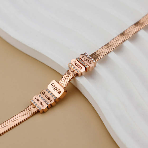 Men's Snake-shaped Chains With Custom Diamond Family Beads