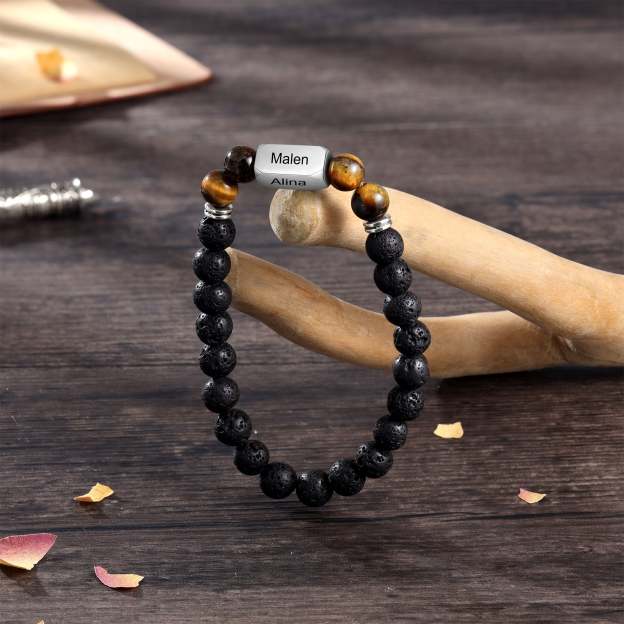 Christmas Gift Personalized Black Onyx Bracelet Engraves 4 Names Beads Warp Bracelet