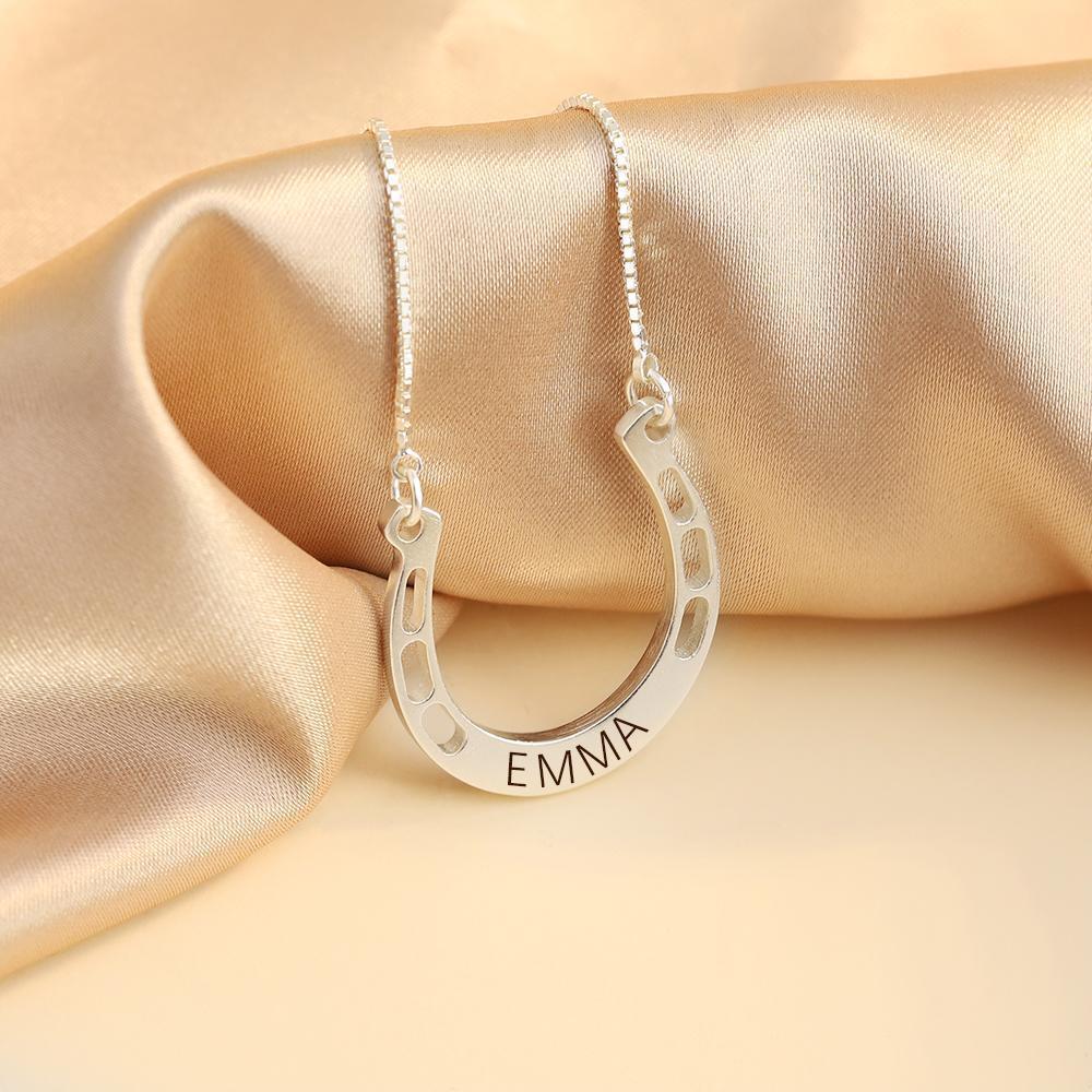 Mother's Day Gift Sterling silver Jewelry lucky Horse Shoe Pendant with Cable Chain for Girl-Engravingift