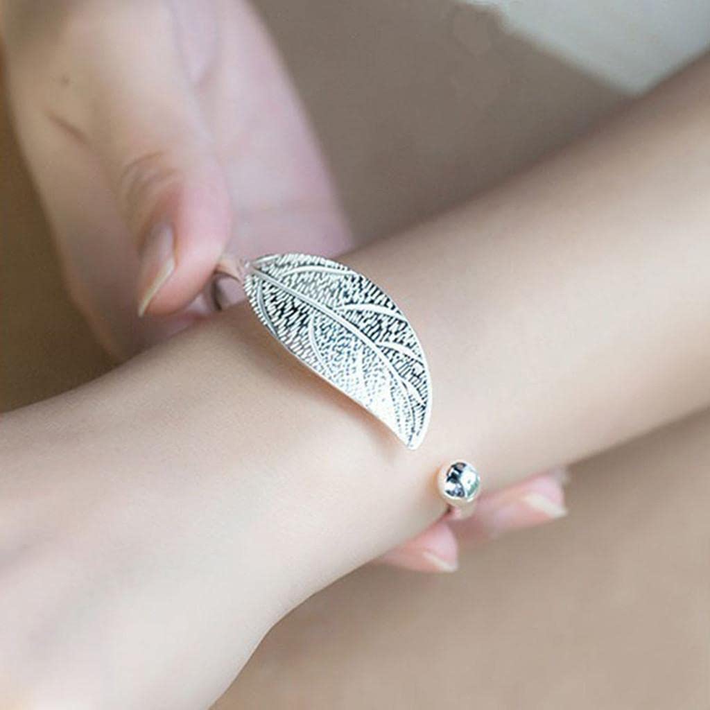 Mother's Day Gift Leaf Shape Bracelet for Women Girls Fashion Simple Open Bracelets-Engravingift