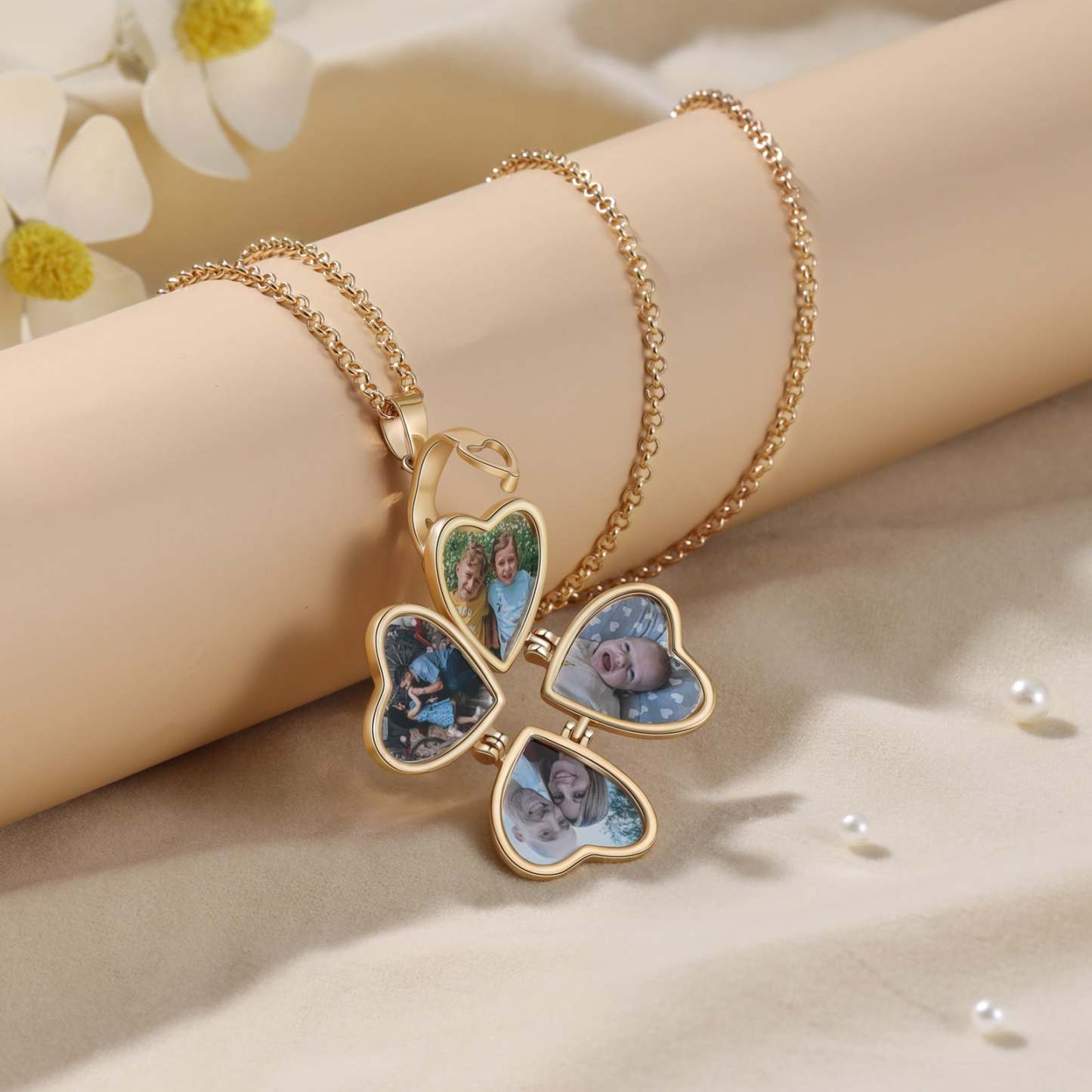 Christmas Gift Personalized Four Leaf Clover Photo Necklace Folding Vintage Locket Necklace