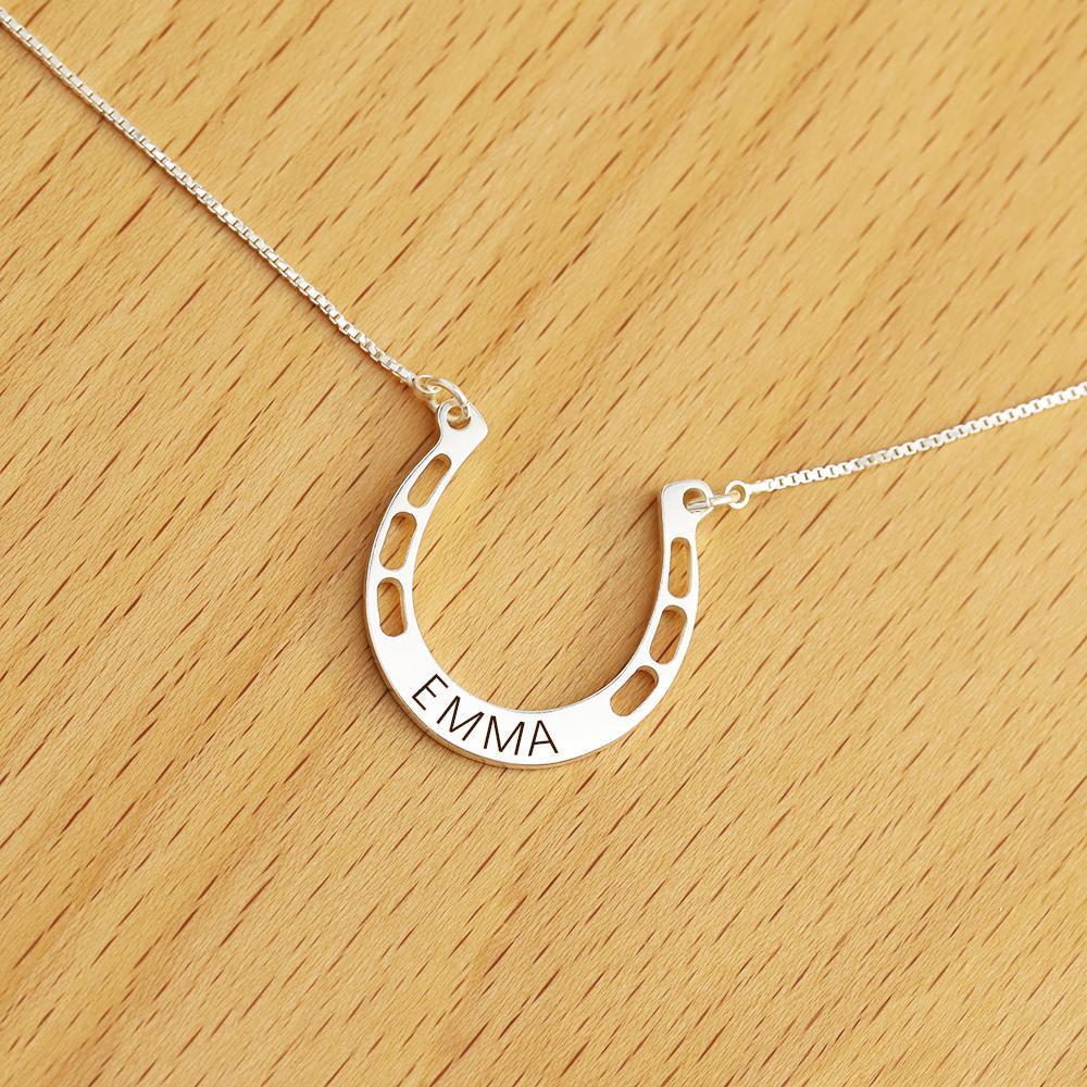 Mother's Day Gift Sterling silver Jewelry lucky Horse Shoe Pendant with Cable Chain for Girl-Engravingift