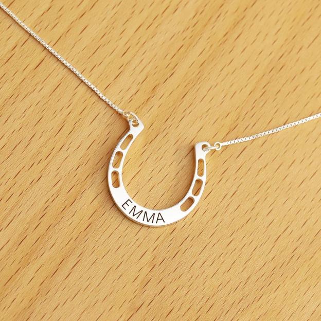 Mother's Day Gift Sterling silver Jewelry lucky Horse Shoe Pendant with Cable Chain for Girl-Engravingift