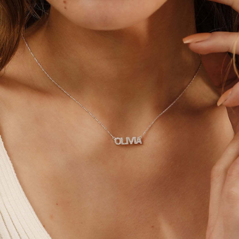Christmas Gift Personalized Shiny Diamond Name Necklace