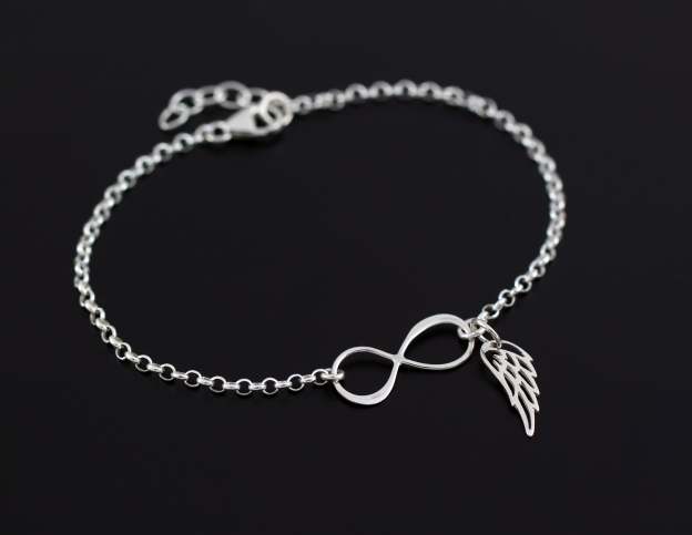 Mother's Day Gift Loss of Loved One Gift for Women Bracelet Infinity and Angel Wing Charm-Engravingift