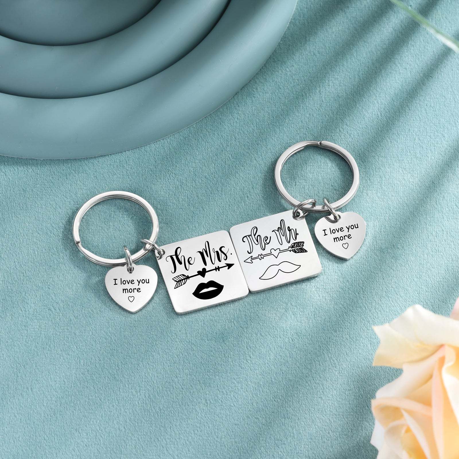Mother's Day Gift Customized Photo Couple Keychain Set Engrave Heart Matching Couple Gifts-Engravingift