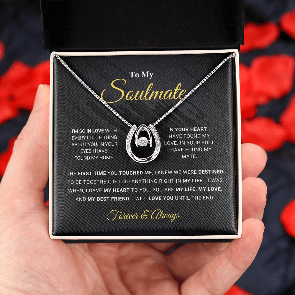 Mother's Day Day Gift Soulmate - Lucky In Love Necklace-Engravingift