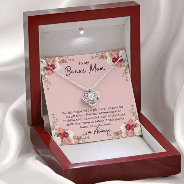Mother's Day Gift To My Bonus Mom - Love Knot Necklace-Engravingift