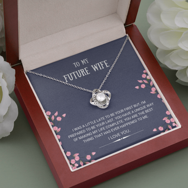 Mother's Day Gift Future Wife - Best Thing - Love Knot Necklace-Engravingift