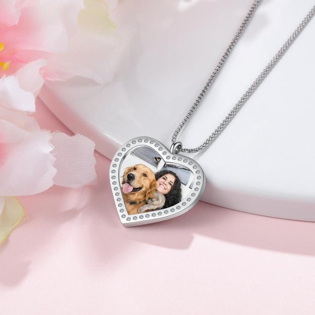 Christmas Gift Personalized Heart Photo Necklace With Engraving