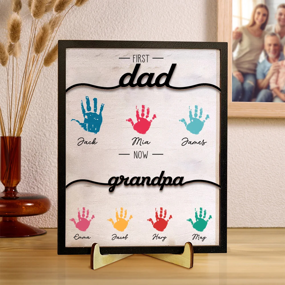 Personalized Handprints Wooden Plaque Custom 2–12 Names Desktop Decor With Stand Gifts for Grandpa/Father-Engravingift
