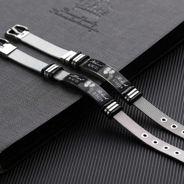 Christmas Gift Personalized Photo Bracelet Engraved Names and Dates ID Bar Bracelet for Men Women