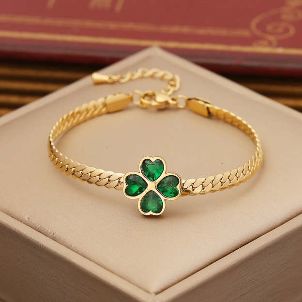 Mother's Day Four Leaf Clover Necklace Bracelet Ring Emerald Jewelry Set for Her-Engravingift