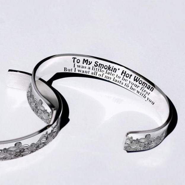 Mother's Day Gift For Love - To My Smokin' Hot Woman Wave Cuff Bracelet-Engravingift