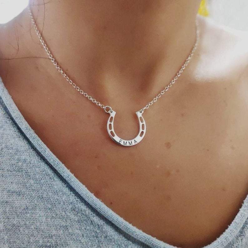 Mother's Day Gift Sterling silver Jewelry lucky Horse Shoe Pendant with Cable Chain for Girl-Engravingift