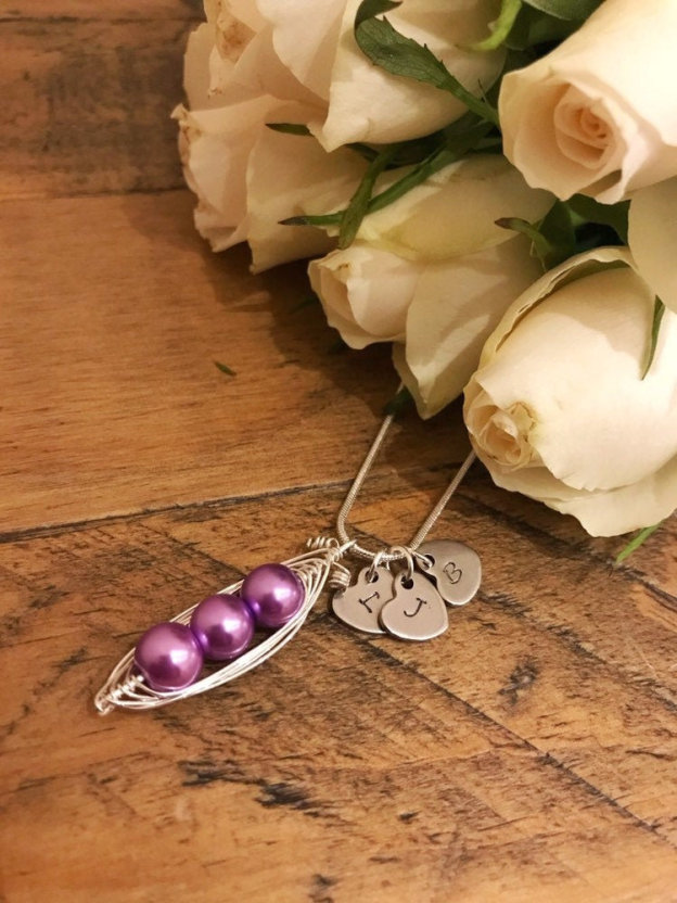 Pea pod Family necklace