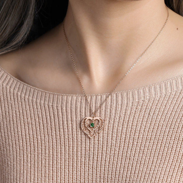 Personalized Mom Heart Name Necklace With Birthstone
