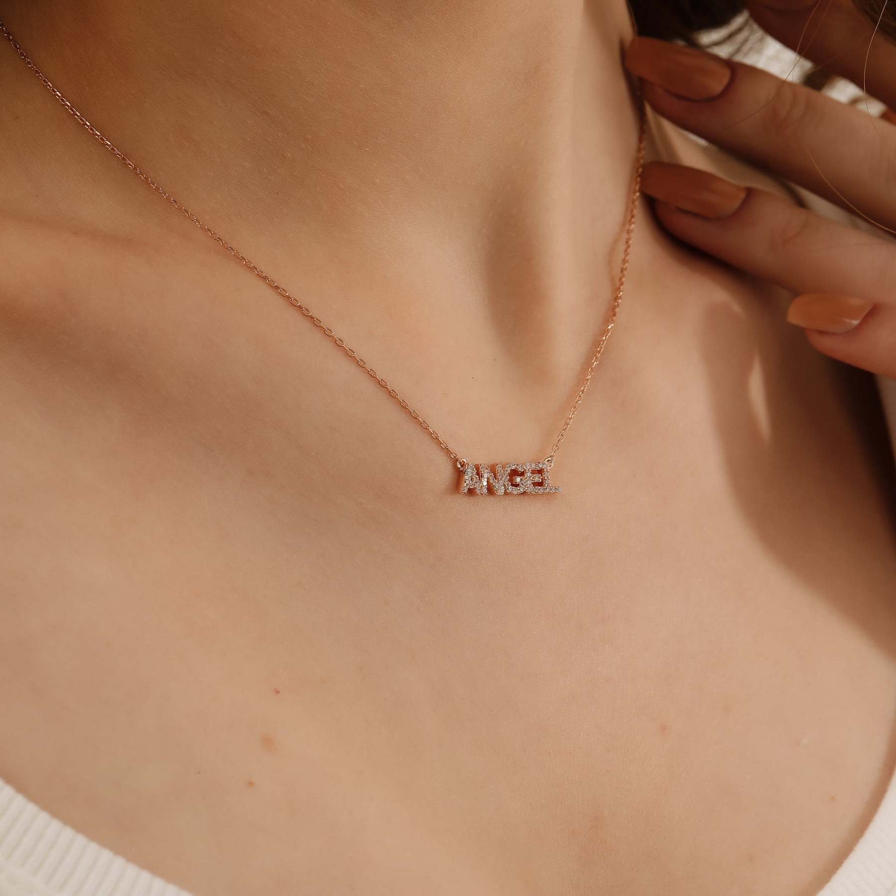 Christmas Gift Personalized Shiny Diamond Name Necklace